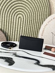 Loro Piana Extra Pochette Calfskin Black 18x10x2.5cm - 4