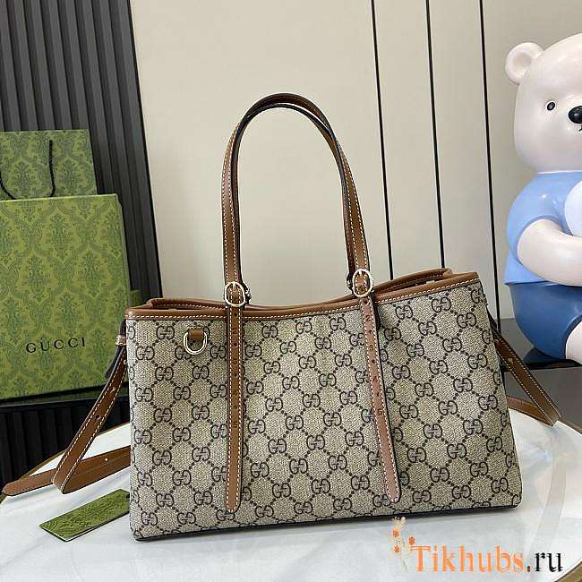 Gucci Emblem Medium Tote Bag 31x18.5x11.5cm - 1
