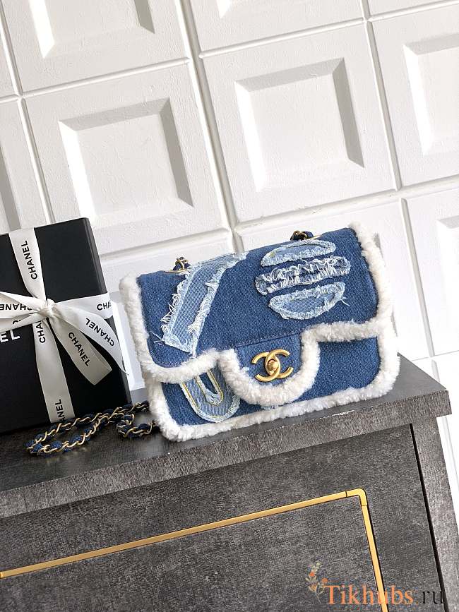 Chanel Small Flap Bag Denim Shearling Bag 20cm - 1