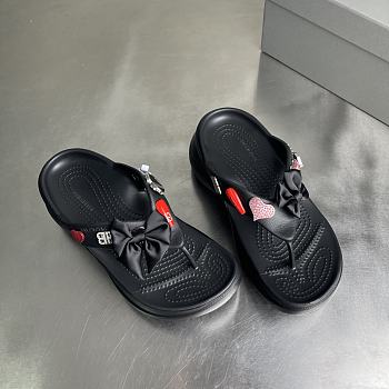 Balenciaga Crocs Thong Black Rubber With Jibbitz