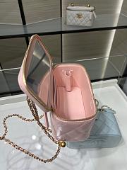 Chanel Vanity Case Pink Lambskin Gold 17x9.5x8cm - 5