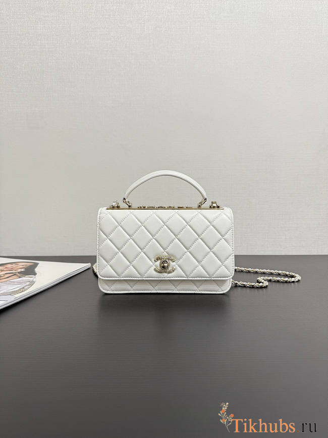Chanel Top Handle White Lambskin 18cm - 1