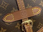 Louis Vuitton LV Solo Bag 15.7x11.6x4cm - 2