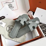 Hermes Oran Light Blue-Gray Epsom Slides - 3