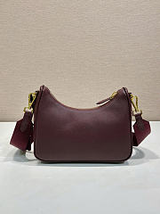 Prada Re-Edition 2005 Saffiano Bag Burgundy 22x18x6cm - 2