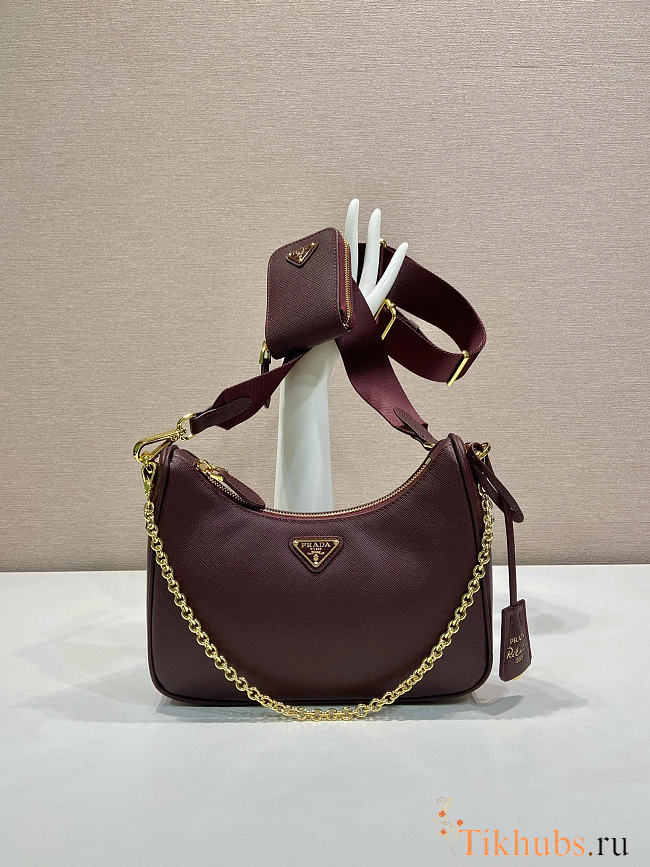 Prada Re-Edition 2005 Saffiano Bag Burgundy 22x18x6cm - 1