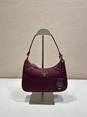Prada Re-Edition 2005 Hobo Bag Burgundy 22x18x6.5cm - 1