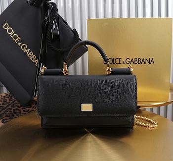 Dolce & Gabbana Miss Sicily Black Leather Wallet 20x11x3cm