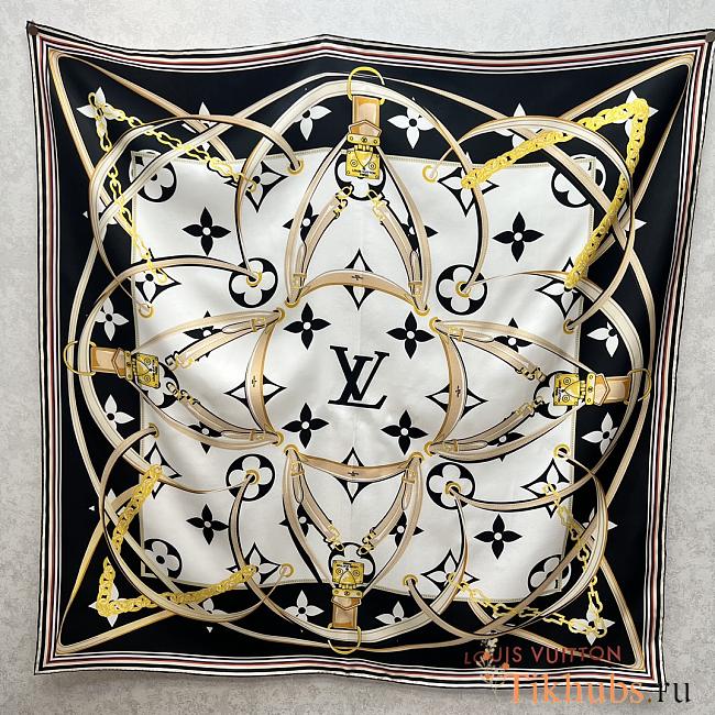 Louis Vuitton LV Scarf 90x90cm 03 - 1