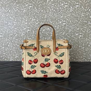 Valentino Garavani Small Shopping Bag Raffia Cherryfic 22x19x12cm