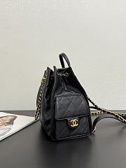 Chanel 25 Backpack Black Caviar Gold 23x23x14cm - 4