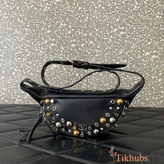 Valentino Garavani Nellcôte Belt Bag Black 30x9x7cm - 1