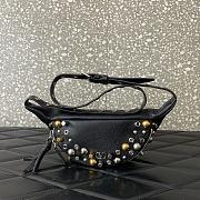 Valentino Garavani Nellcôte Belt Bag Black 30x9x7cm - 1