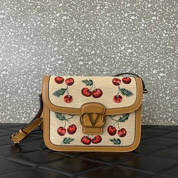 Valentino Garavani 9To5 Shoulder Bag Raffia Cherryfic 24.5x18.5x8cm