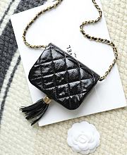 Chanel Clutch Bag With Chain Black 11x8.5x3.5cm - 3