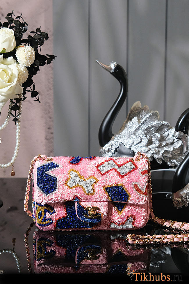Chanel Small Flap Bag Pink / Blue Sequence Bead Spring 20cm - 1