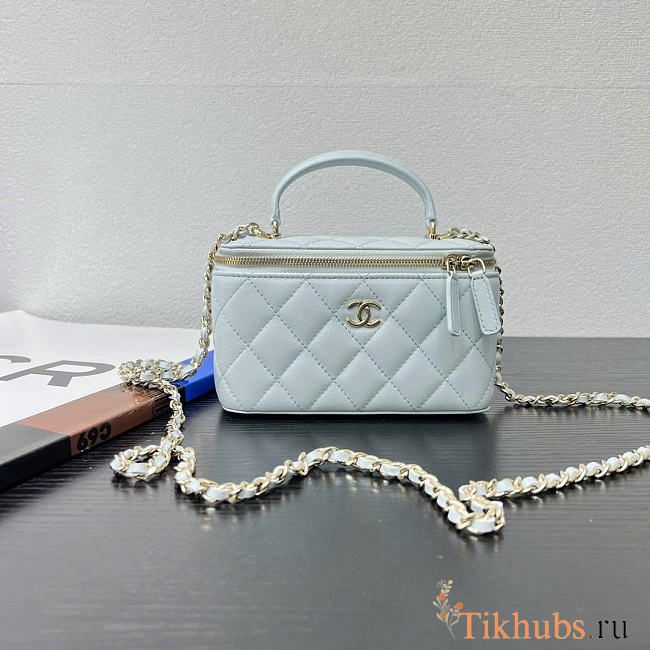 Chanel Handle Vanity Case Blue Bag 17x10x8cm - 1