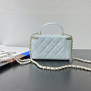 Chanel Handle Vanity Case Blue Bag 17x10x8cm - 4