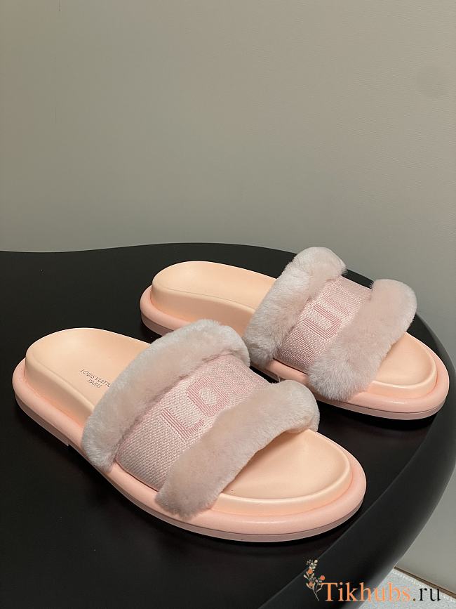 Louis Vuitton LV Bliss Comfort Pink Mule Slides - 1