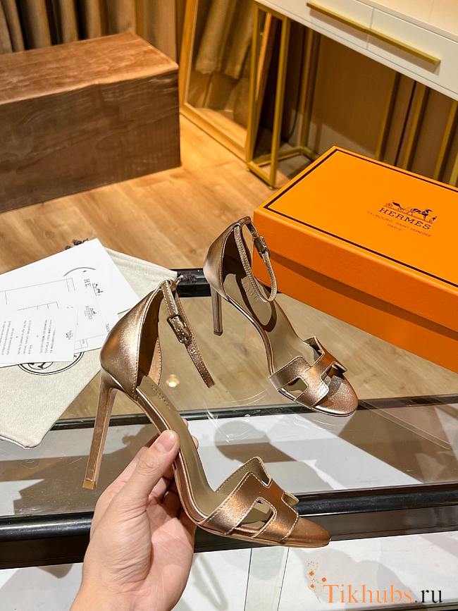 Hermes Premiere Gold Sandals 10.5cm - 1