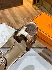 Hermes Premiere Gold Sandals 10.5cm - 2