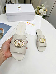 Dior 30 Montaigne Slide Calfskin White - 5