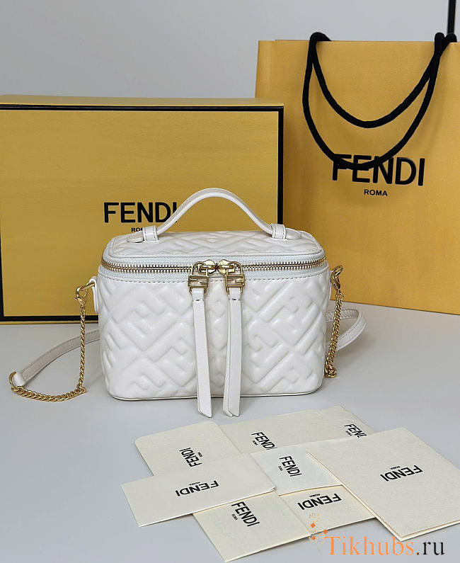 Fendi Vanity White Bag 16x8x11cm - 1