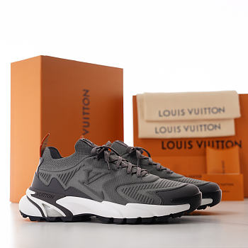 Louis Vuitton LV Runner Tatic Grey Sneaker