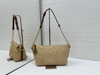 Dior Diorstar Hobo Bag with Chain Beige Raffia 28.5 x 14.5 x 10 cm