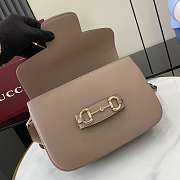 Gucci Horsebit 1955 Soft Medium Shoulder Bag Taupe 26x17.5x10cm - 5