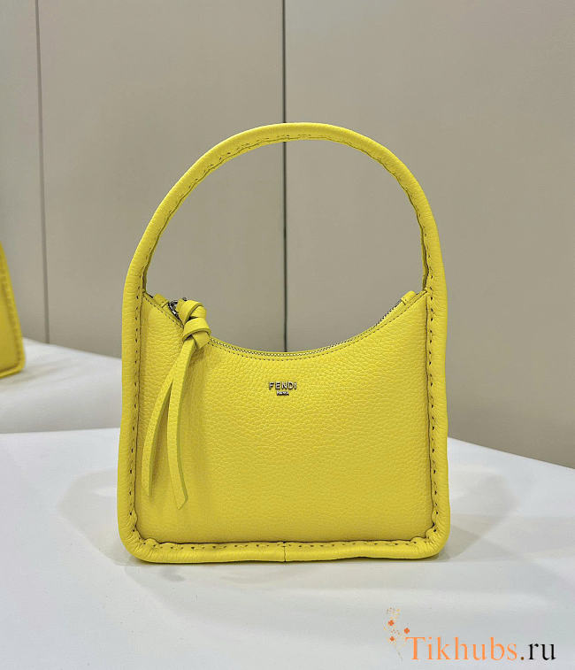 Fendi Mini Fendessence Yellow Leather Bag 28x20.5x7cm - 1