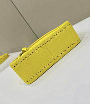 Fendi Mini Fendessence Yellow Leather Bag 28x20.5x7cm - 4
