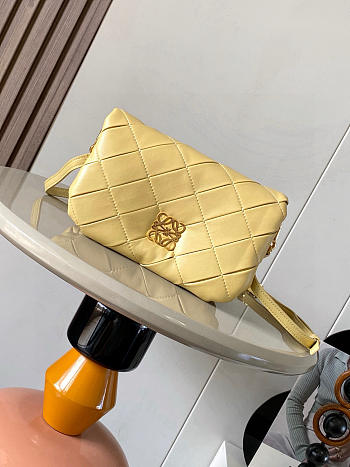 Loewe Puffer Goya Yellow Lambskin 20x13x6cm