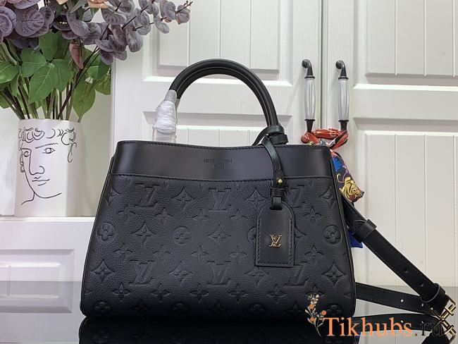 Louis Vuitton LV Avenue PM Bag Black 30x19.5x12cm - 1