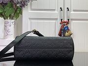 Louis Vuitton LV Avenue PM Bag Black 30x19.5x12cm - 6
