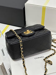 Chanel 25B Flap Bag Black Lambskin Gold 18x13.5x7cm - 5
