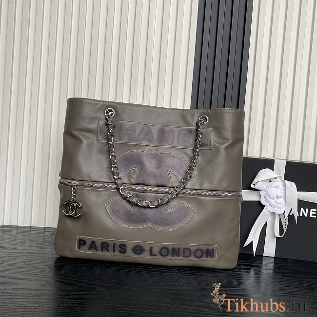 Chanel Large CC Expandable Paris London Tote Bag 38x33cm - 1