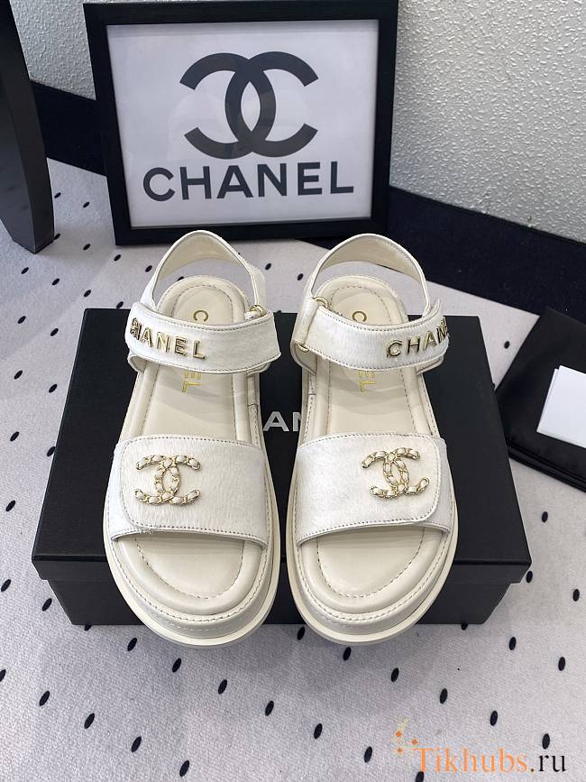 Chanel White Sandal 09 - 1