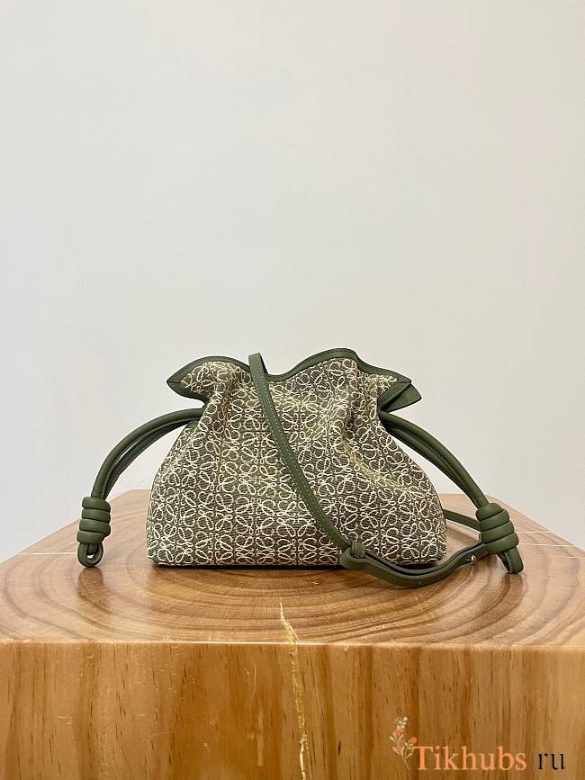 Loewe Mini Flamenco Clutch Bag Greem Anagram 23x18x9cm - 1