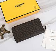 Fendi FF Logo Wallet in Brown and Black 19x19x2cm - 3