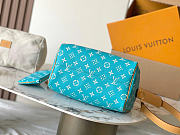 Louis Vuitton LV Speedy P9 25 Turquoise 25x15x15cm  - 4