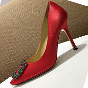 Manolo Blahnik Hangisi Red Satin Pumps 1.5cm, 6.5cm, 9.5cm  - 1