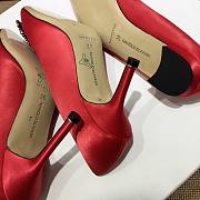 Manolo Blahnik Hangisi Red Satin Pumps 1.5cm, 6.5cm, 9.5cm  - 5