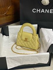 Chanel Kelly Bag Yellow Gold 13x19x7cm - 2