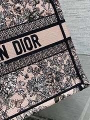 Dior Lucky Medium Book Tote Pink Flowers Calendar - 2