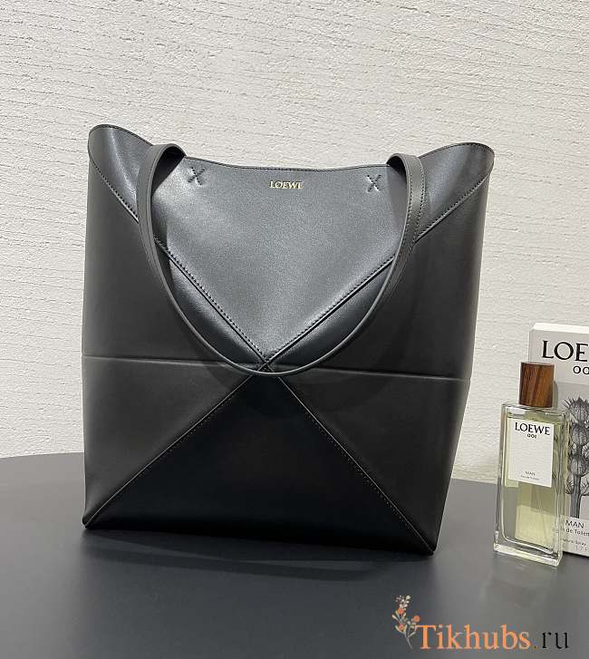 Loewe Medium Puzzle Fold Tote Shiny Calfskin Black 31.5x14.5x25.5cm - 1