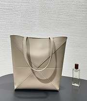 Loewe Medium Puzzle Fold Tote Shiny Calfskin Grey 31.5x14.5x25.5cm - 4