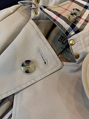 Burberry Kensington Heritage Trench Coat - 6