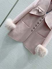 Prada pink wool coat with fur cuffs - 6