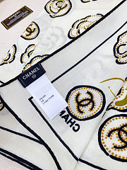  Chanel scarf, featuring a white background with a pattern flower of black 140*140cm - 4